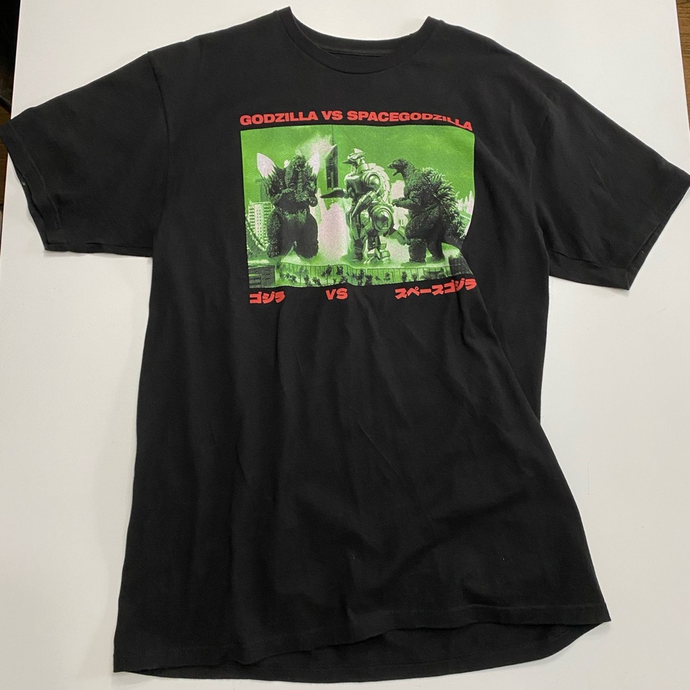 Godzilla Vs Space Godzilla Tee Crunchy Roll - image 1